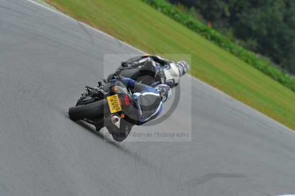 Motorcycle action photographs;Ty croes;anglesey;anglesey photographs;event digital images;eventdigitalimages;no limits trackday;peter wileman photography;trac mon;trackday;trackday digital images;trackday photos