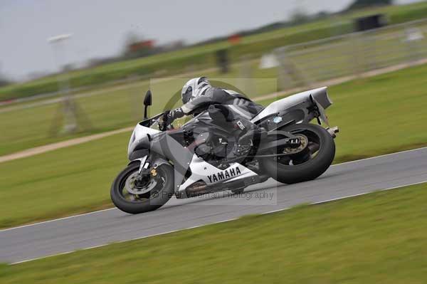 Motorcycle action photographs;Ty croes;anglesey;anglesey photographs;event digital images;eventdigitalimages;no limits trackday;peter wileman photography;trac mon;trackday;trackday digital images;trackday photos