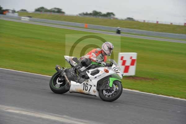 Motorcycle action photographs;Ty croes;anglesey;anglesey photographs;event digital images;eventdigitalimages;no limits trackday;peter wileman photography;trac mon;trackday;trackday digital images;trackday photos