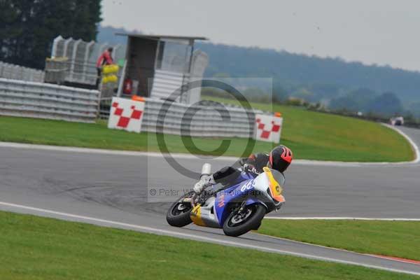 Motorcycle action photographs;Ty croes;anglesey;anglesey photographs;event digital images;eventdigitalimages;no limits trackday;peter wileman photography;trac mon;trackday;trackday digital images;trackday photos
