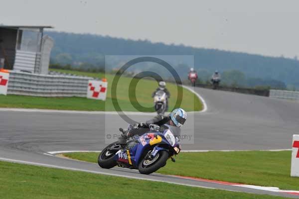Motorcycle action photographs;Ty croes;anglesey;anglesey photographs;event digital images;eventdigitalimages;no limits trackday;peter wileman photography;trac mon;trackday;trackday digital images;trackday photos