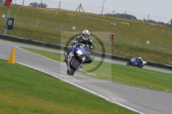 Motorcycle action photographs;Ty croes;anglesey;anglesey photographs;event digital images;eventdigitalimages;no limits trackday;peter wileman photography;trac mon;trackday;trackday digital images;trackday photos