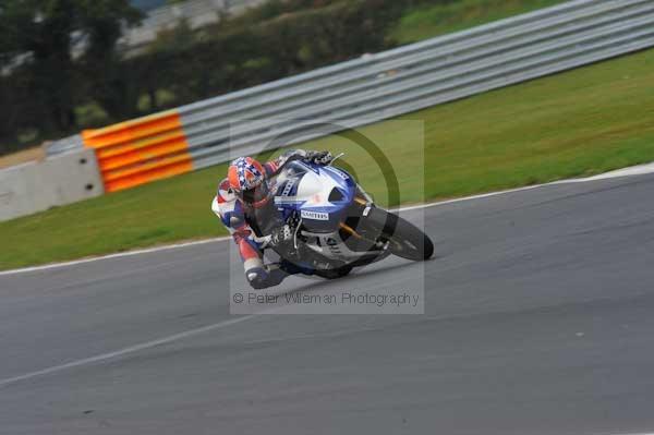 Motorcycle action photographs;Ty croes;anglesey;anglesey photographs;event digital images;eventdigitalimages;no limits trackday;peter wileman photography;trac mon;trackday;trackday digital images;trackday photos