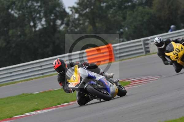Motorcycle action photographs;Ty croes;anglesey;anglesey photographs;event digital images;eventdigitalimages;no limits trackday;peter wileman photography;trac mon;trackday;trackday digital images;trackday photos