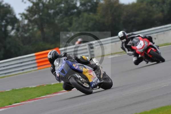 Motorcycle action photographs;Ty croes;anglesey;anglesey photographs;event digital images;eventdigitalimages;no limits trackday;peter wileman photography;trac mon;trackday;trackday digital images;trackday photos