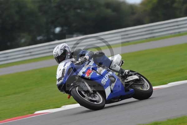 Motorcycle action photographs;Ty croes;anglesey;anglesey photographs;event digital images;eventdigitalimages;no limits trackday;peter wileman photography;trac mon;trackday;trackday digital images;trackday photos