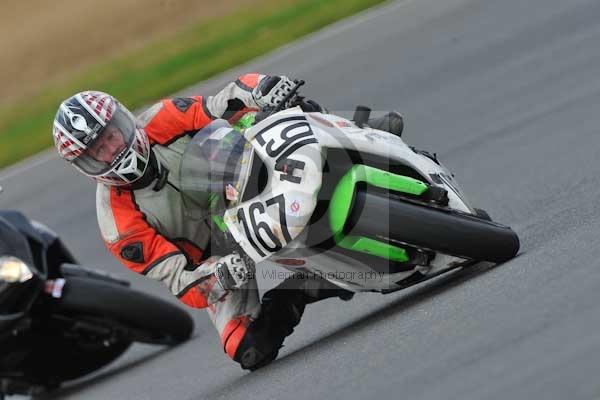 Motorcycle action photographs;Ty croes;anglesey;anglesey photographs;event digital images;eventdigitalimages;no limits trackday;peter wileman photography;trac mon;trackday;trackday digital images;trackday photos