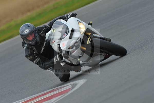 Motorcycle action photographs;Ty croes;anglesey;anglesey photographs;event digital images;eventdigitalimages;no limits trackday;peter wileman photography;trac mon;trackday;trackday digital images;trackday photos