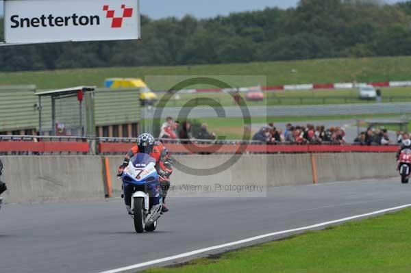 Motorcycle action photographs;Ty croes;anglesey;anglesey photographs;event digital images;eventdigitalimages;no limits trackday;peter wileman photography;trac mon;trackday;trackday digital images;trackday photos