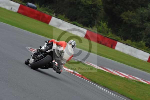 Motorcycle action photographs;Ty croes;anglesey;anglesey photographs;event digital images;eventdigitalimages;no limits trackday;peter wileman photography;trac mon;trackday;trackday digital images;trackday photos