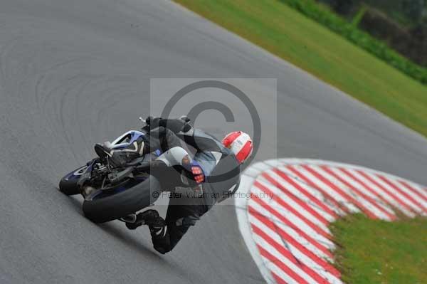 Motorcycle action photographs;Ty croes;anglesey;anglesey photographs;event digital images;eventdigitalimages;no limits trackday;peter wileman photography;trac mon;trackday;trackday digital images;trackday photos