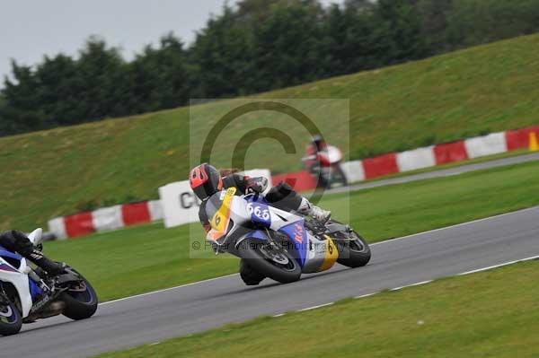 Motorcycle action photographs;Ty croes;anglesey;anglesey photographs;event digital images;eventdigitalimages;no limits trackday;peter wileman photography;trac mon;trackday;trackday digital images;trackday photos