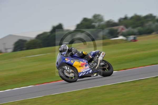 Motorcycle action photographs;Ty croes;anglesey;anglesey photographs;event digital images;eventdigitalimages;no limits trackday;peter wileman photography;trac mon;trackday;trackday digital images;trackday photos