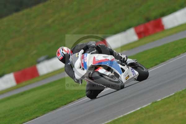 Motorcycle action photographs;Ty croes;anglesey;anglesey photographs;event digital images;eventdigitalimages;no limits trackday;peter wileman photography;trac mon;trackday;trackday digital images;trackday photos