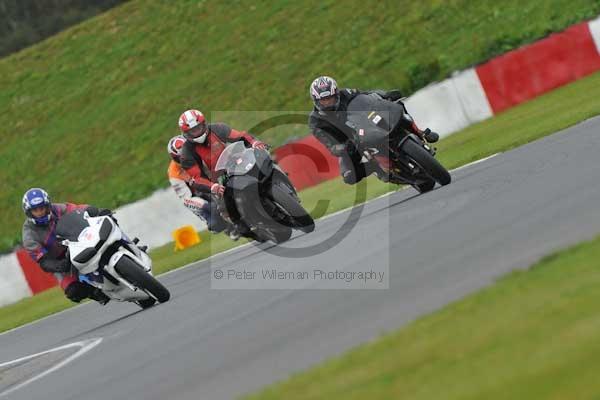 Motorcycle action photographs;Ty croes;anglesey;anglesey photographs;event digital images;eventdigitalimages;no limits trackday;peter wileman photography;trac mon;trackday;trackday digital images;trackday photos