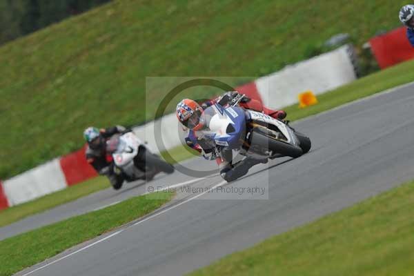 Motorcycle action photographs;Ty croes;anglesey;anglesey photographs;event digital images;eventdigitalimages;no limits trackday;peter wileman photography;trac mon;trackday;trackday digital images;trackday photos