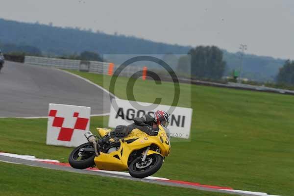 Motorcycle action photographs;Ty croes;anglesey;anglesey photographs;event digital images;eventdigitalimages;no limits trackday;peter wileman photography;trac mon;trackday;trackday digital images;trackday photos