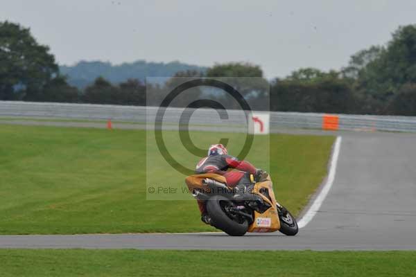 Motorcycle action photographs;Ty croes;anglesey;anglesey photographs;event digital images;eventdigitalimages;no limits trackday;peter wileman photography;trac mon;trackday;trackday digital images;trackday photos