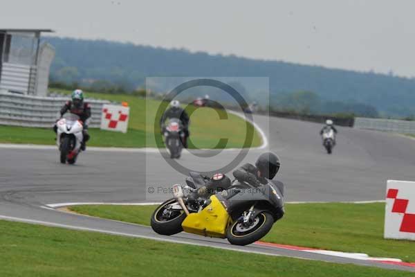 Motorcycle action photographs;Ty croes;anglesey;anglesey photographs;event digital images;eventdigitalimages;no limits trackday;peter wileman photography;trac mon;trackday;trackday digital images;trackday photos