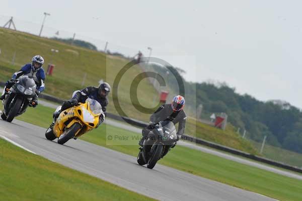 Motorcycle action photographs;Ty croes;anglesey;anglesey photographs;event digital images;eventdigitalimages;no limits trackday;peter wileman photography;trac mon;trackday;trackday digital images;trackday photos