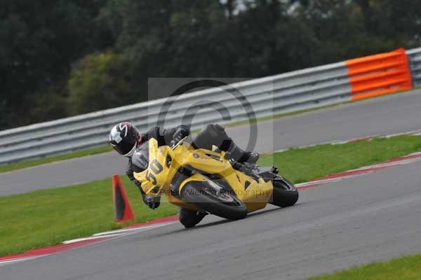 Motorcycle action photographs;Ty croes;anglesey;anglesey photographs;event digital images;eventdigitalimages;no limits trackday;peter wileman photography;trac mon;trackday;trackday digital images;trackday photos