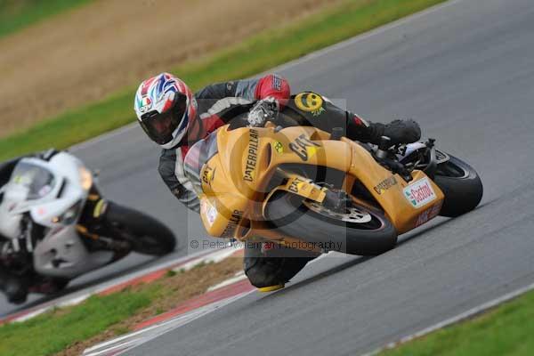 Motorcycle action photographs;Ty croes;anglesey;anglesey photographs;event digital images;eventdigitalimages;no limits trackday;peter wileman photography;trac mon;trackday;trackday digital images;trackday photos