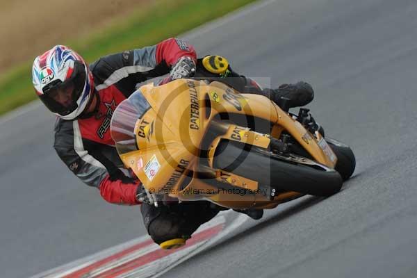 Motorcycle action photographs;Ty croes;anglesey;anglesey photographs;event digital images;eventdigitalimages;no limits trackday;peter wileman photography;trac mon;trackday;trackday digital images;trackday photos