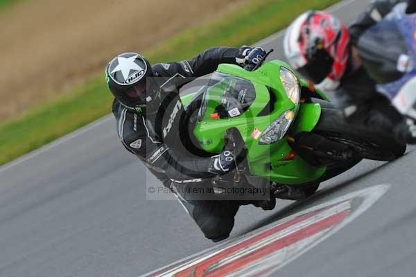 Motorcycle action photographs;Ty croes;anglesey;anglesey photographs;event digital images;eventdigitalimages;no limits trackday;peter wileman photography;trac mon;trackday;trackday digital images;trackday photos