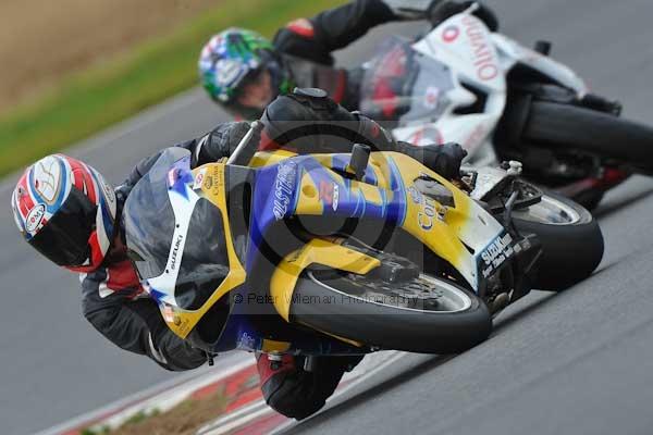 Motorcycle action photographs;Ty croes;anglesey;anglesey photographs;event digital images;eventdigitalimages;no limits trackday;peter wileman photography;trac mon;trackday;trackday digital images;trackday photos