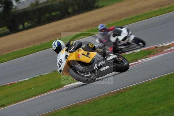 Motorcycle action photographs;Ty croes;anglesey;anglesey photographs;event digital images;eventdigitalimages;no limits trackday;peter wileman photography;trac mon;trackday;trackday digital images;trackday photos