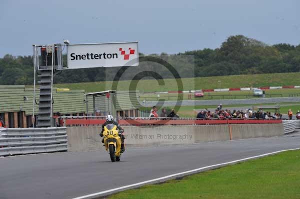 Motorcycle action photographs;Ty croes;anglesey;anglesey photographs;event digital images;eventdigitalimages;no limits trackday;peter wileman photography;trac mon;trackday;trackday digital images;trackday photos