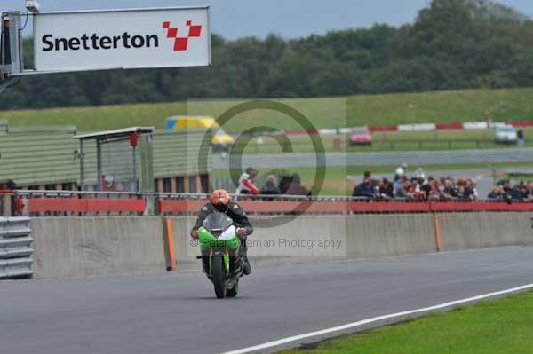 Motorcycle action photographs;Ty croes;anglesey;anglesey photographs;event digital images;eventdigitalimages;no limits trackday;peter wileman photography;trac mon;trackday;trackday digital images;trackday photos