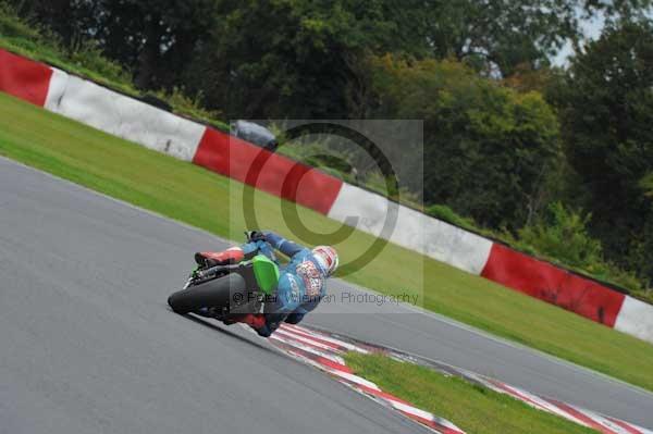Motorcycle action photographs;Ty croes;anglesey;anglesey photographs;event digital images;eventdigitalimages;no limits trackday;peter wileman photography;trac mon;trackday;trackday digital images;trackday photos