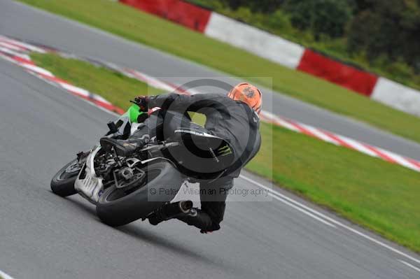 Motorcycle action photographs;Ty croes;anglesey;anglesey photographs;event digital images;eventdigitalimages;no limits trackday;peter wileman photography;trac mon;trackday;trackday digital images;trackday photos