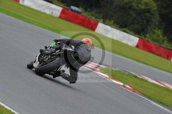 Motorcycle action photographs;Ty croes;anglesey;anglesey photographs;event digital images;eventdigitalimages;no limits trackday;peter wileman photography;trac mon;trackday;trackday digital images;trackday photos