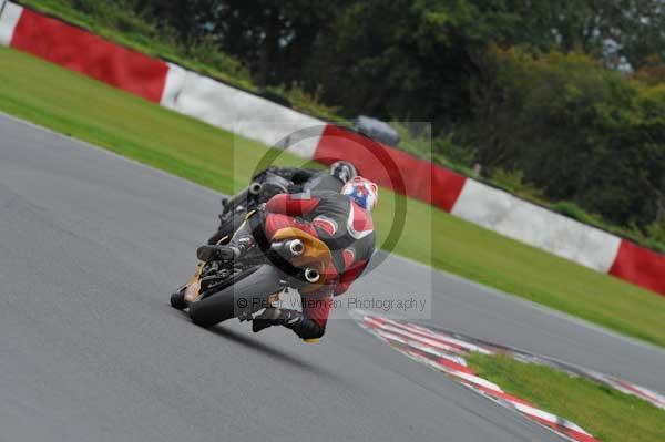 Motorcycle action photographs;Ty croes;anglesey;anglesey photographs;event digital images;eventdigitalimages;no limits trackday;peter wileman photography;trac mon;trackday;trackday digital images;trackday photos
