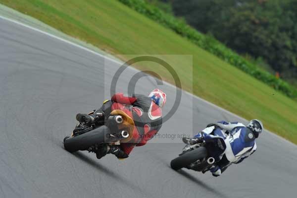 Motorcycle action photographs;Ty croes;anglesey;anglesey photographs;event digital images;eventdigitalimages;no limits trackday;peter wileman photography;trac mon;trackday;trackday digital images;trackday photos