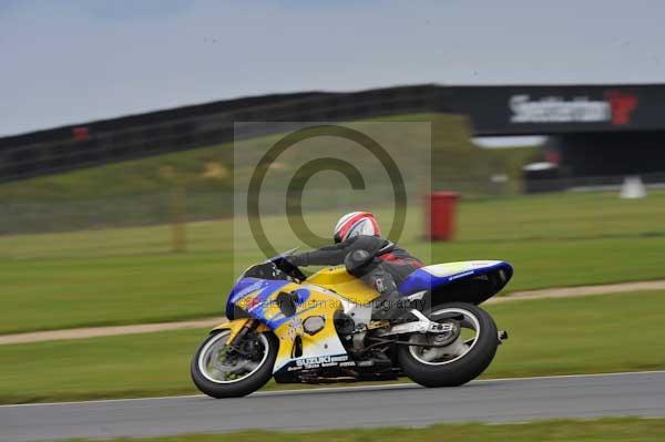 Motorcycle action photographs;Ty croes;anglesey;anglesey photographs;event digital images;eventdigitalimages;no limits trackday;peter wileman photography;trac mon;trackday;trackday digital images;trackday photos