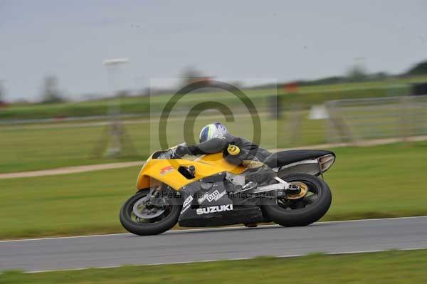 Motorcycle action photographs;Ty croes;anglesey;anglesey photographs;event digital images;eventdigitalimages;no limits trackday;peter wileman photography;trac mon;trackday;trackday digital images;trackday photos
