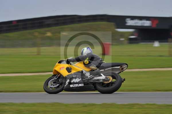 Motorcycle action photographs;Ty croes;anglesey;anglesey photographs;event digital images;eventdigitalimages;no limits trackday;peter wileman photography;trac mon;trackday;trackday digital images;trackday photos
