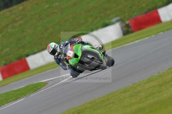 Motorcycle action photographs;Ty croes;anglesey;anglesey photographs;event digital images;eventdigitalimages;no limits trackday;peter wileman photography;trac mon;trackday;trackday digital images;trackday photos