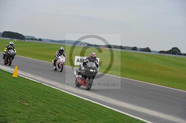Motorcycle action photographs;Ty croes;anglesey;anglesey photographs;event digital images;eventdigitalimages;no limits trackday;peter wileman photography;trac mon;trackday;trackday digital images;trackday photos