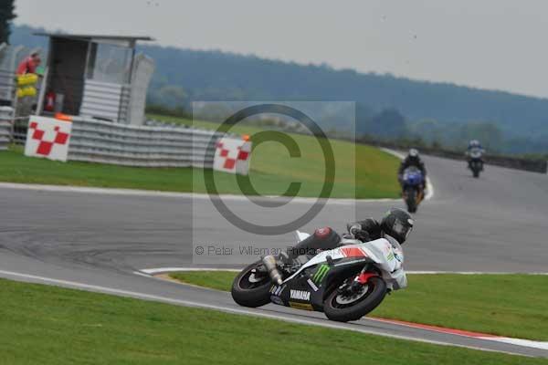 Motorcycle action photographs;Ty croes;anglesey;anglesey photographs;event digital images;eventdigitalimages;no limits trackday;peter wileman photography;trac mon;trackday;trackday digital images;trackday photos
