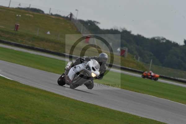 Motorcycle action photographs;Ty croes;anglesey;anglesey photographs;event digital images;eventdigitalimages;no limits trackday;peter wileman photography;trac mon;trackday;trackday digital images;trackday photos