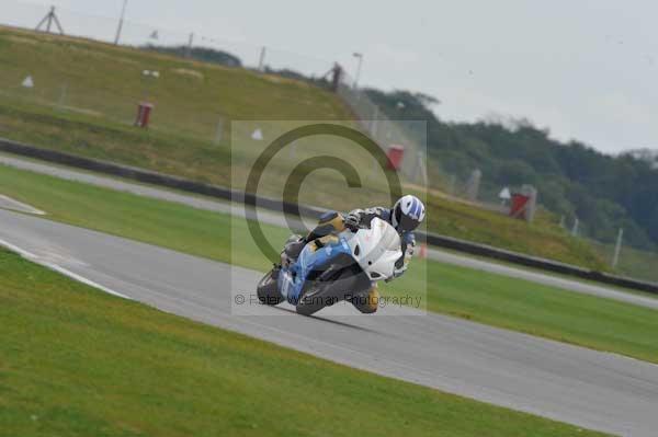Motorcycle action photographs;Ty croes;anglesey;anglesey photographs;event digital images;eventdigitalimages;no limits trackday;peter wileman photography;trac mon;trackday;trackday digital images;trackday photos