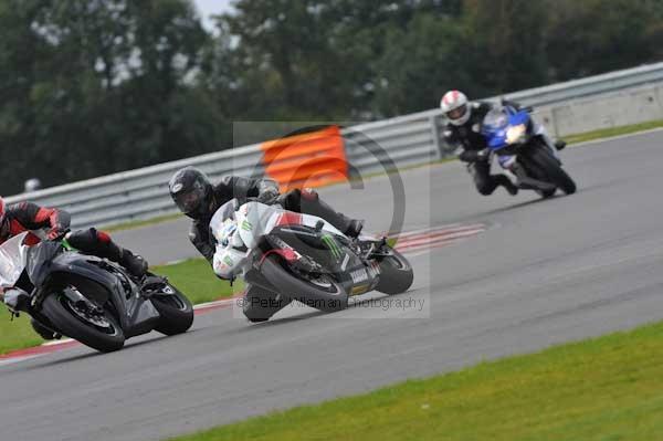 Motorcycle action photographs;Ty croes;anglesey;anglesey photographs;event digital images;eventdigitalimages;no limits trackday;peter wileman photography;trac mon;trackday;trackday digital images;trackday photos