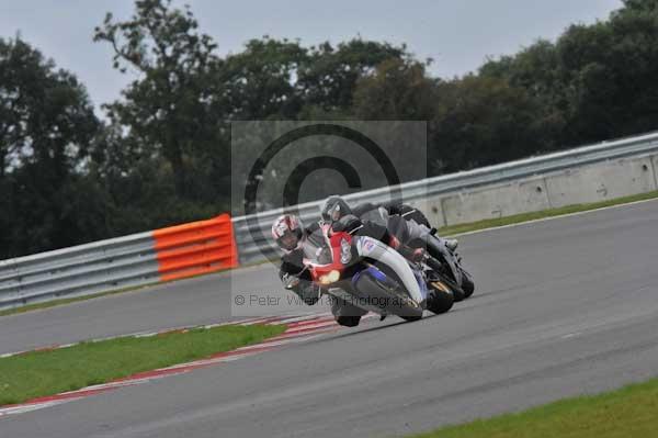 Motorcycle action photographs;Ty croes;anglesey;anglesey photographs;event digital images;eventdigitalimages;no limits trackday;peter wileman photography;trac mon;trackday;trackday digital images;trackday photos