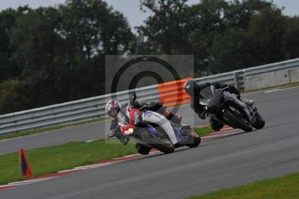 Motorcycle action photographs;Ty croes;anglesey;anglesey photographs;event digital images;eventdigitalimages;no limits trackday;peter wileman photography;trac mon;trackday;trackday digital images;trackday photos
