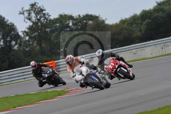 Motorcycle action photographs;Ty croes;anglesey;anglesey photographs;event digital images;eventdigitalimages;no limits trackday;peter wileman photography;trac mon;trackday;trackday digital images;trackday photos