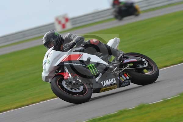 Motorcycle action photographs;Ty croes;anglesey;anglesey photographs;event digital images;eventdigitalimages;no limits trackday;peter wileman photography;trac mon;trackday;trackday digital images;trackday photos